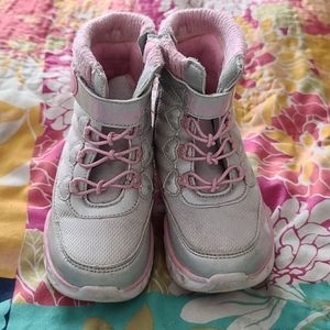 Girls Skechers snow boots
